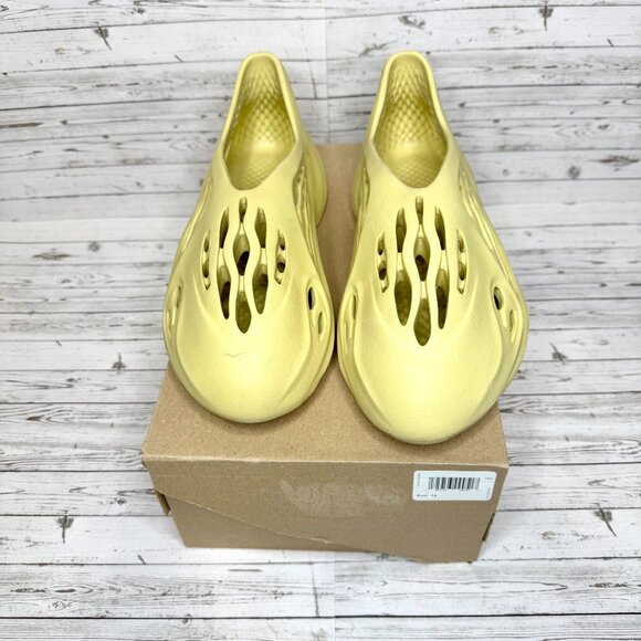 Adidas Yeezy Foam Runner ‘Sulfer’ | Size 14M - Picture 7 of 7